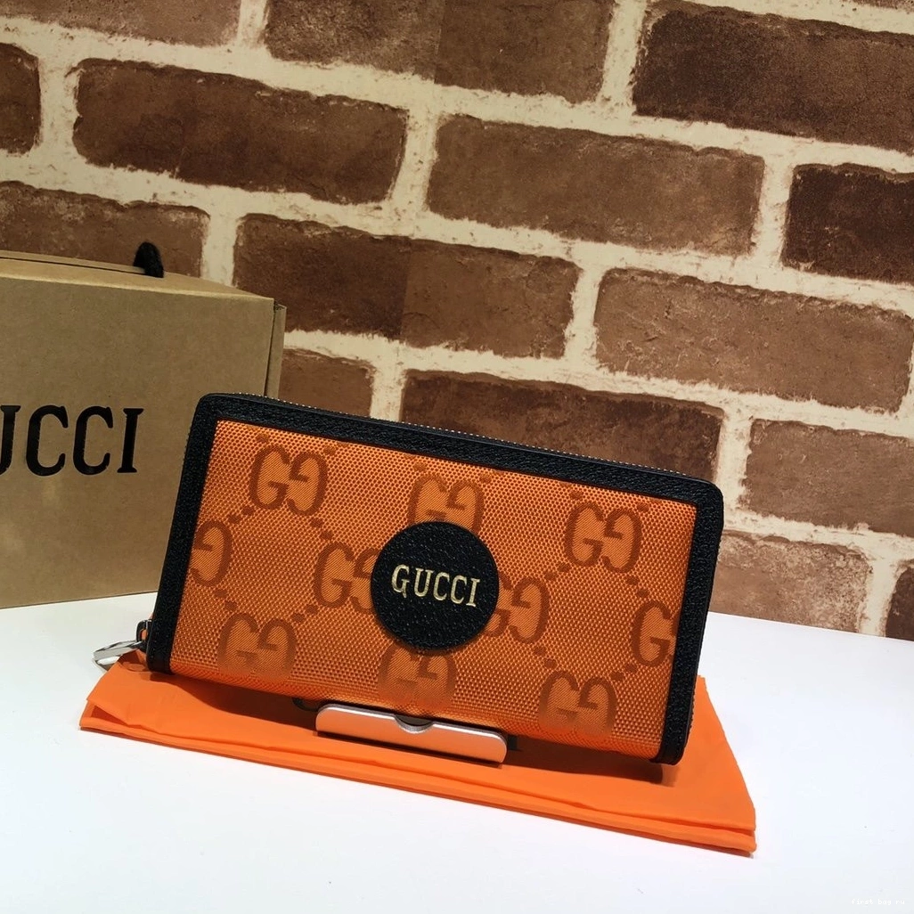 The Grid GUCCI Zippy Off wallet 0718